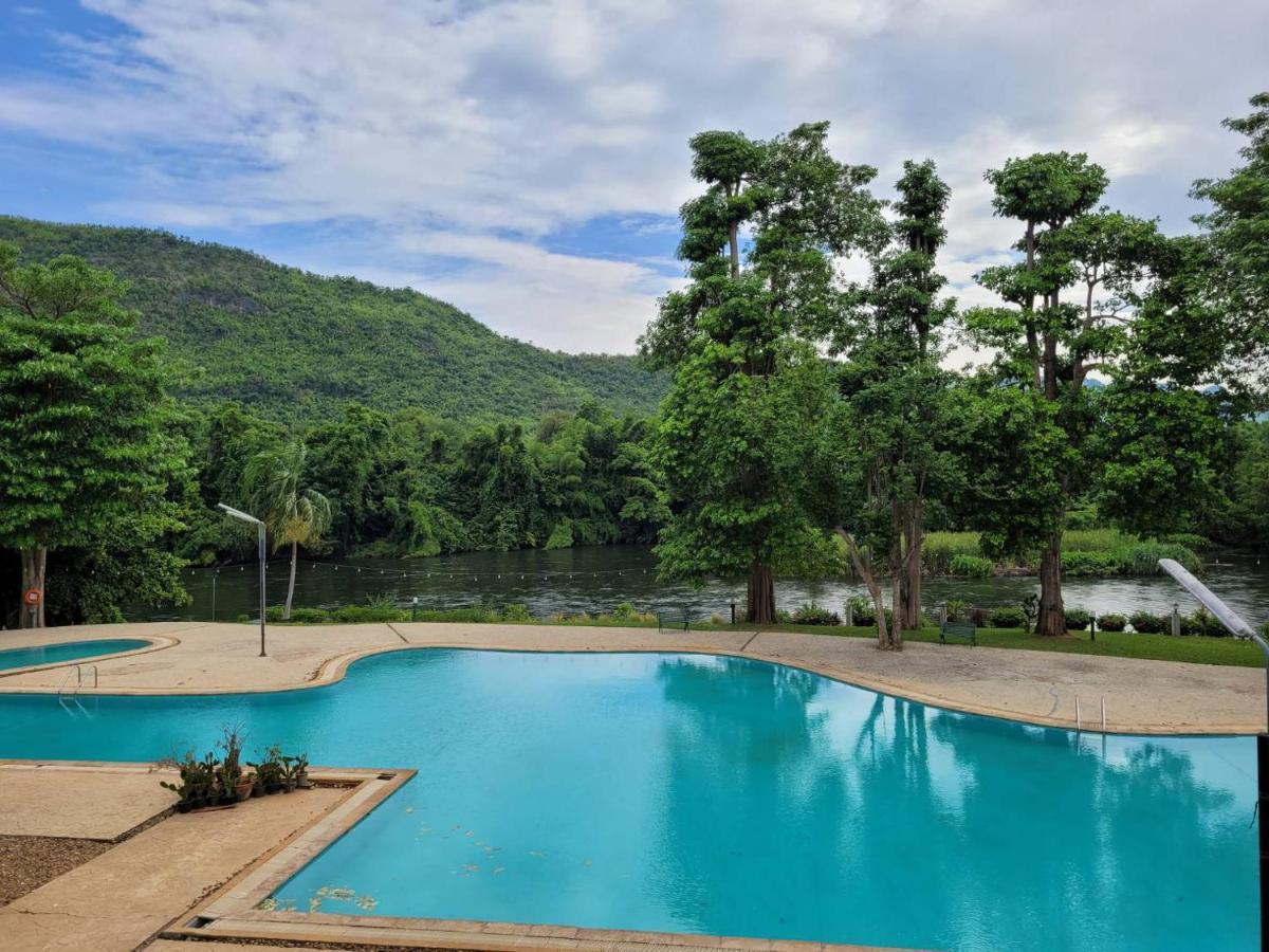Aekpailin River Kwai Resort Kanchanaburi Exterior foto